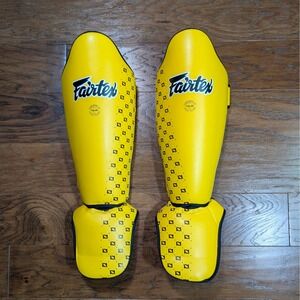 Fairtex SP5 Competition Shin Guards Yellow Muay Thai MMA Kickboxing Size Medium